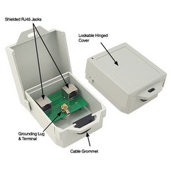 户外10/100 Base-T5类雷电浪涌保护器—屏蔽式RJ45插座的图片